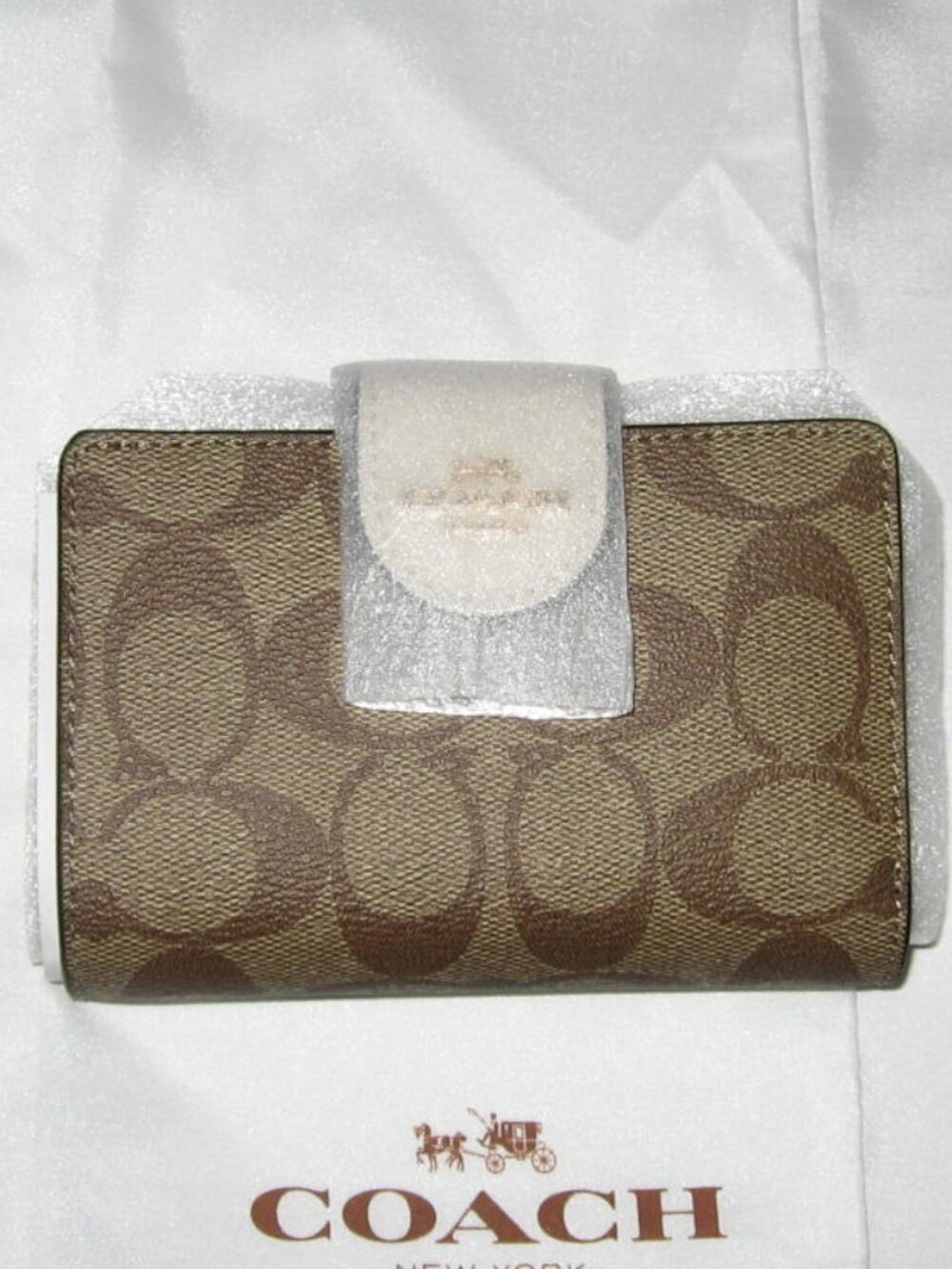 New Coach Medium Corner Zip Wallet In Signature Canvas